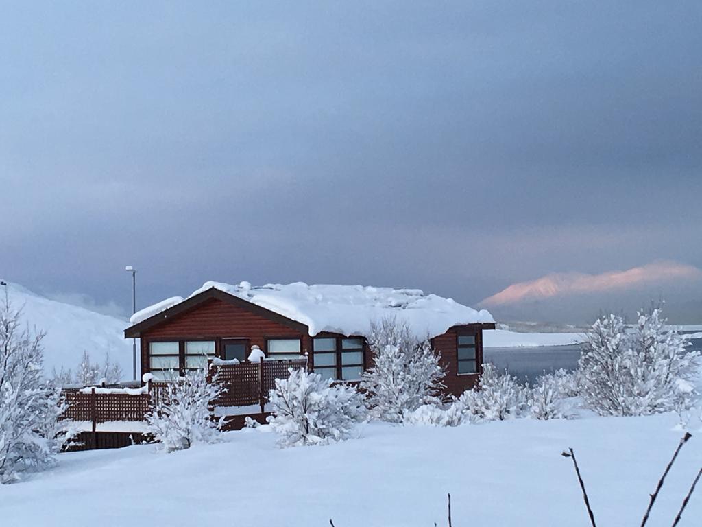 Aurora Vacation Homes Fagravik Akureyri Luaran gambar